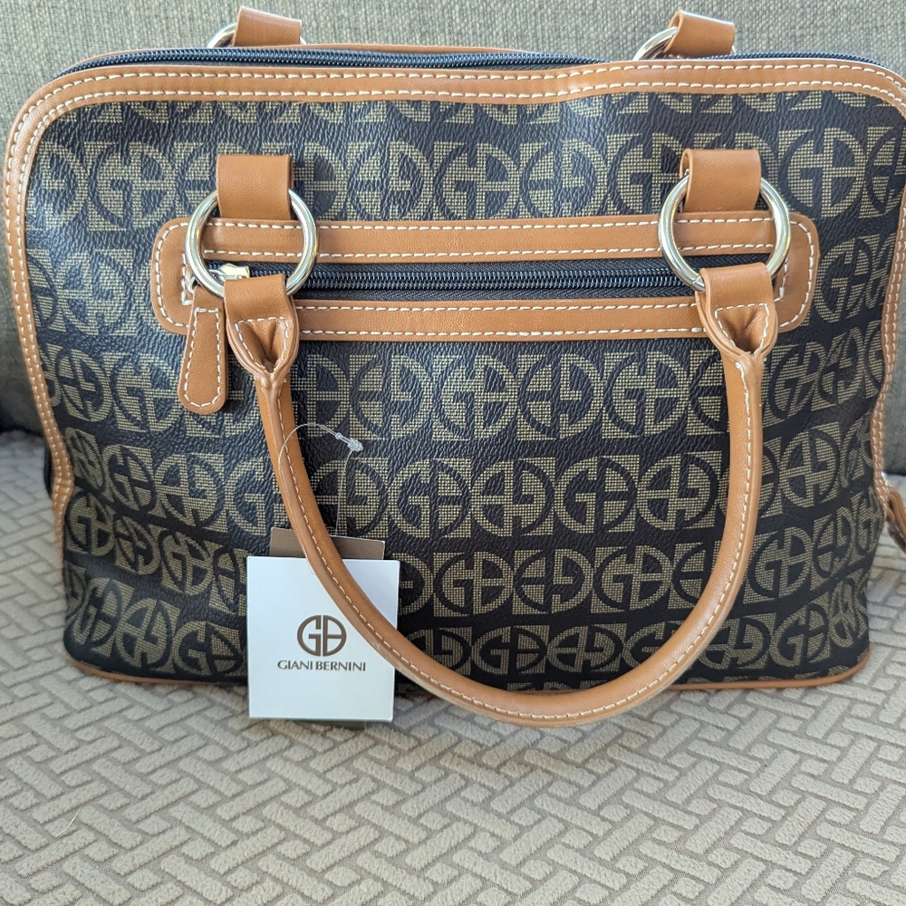 Giani Bernini Block Signature Dome Satchel NWT